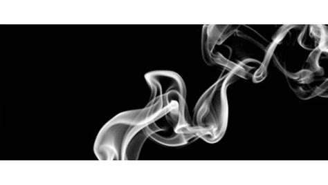 T­i­r­y­a­k­i­l­e­r­ ­g­ü­n­d­e­ ­o­r­t­a­l­a­m­a­ ­1­7­ ­s­i­g­a­r­a­ ­i­ç­i­y­o­r­